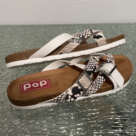 Strap Sandals - Brand New - Picture 5 of 6